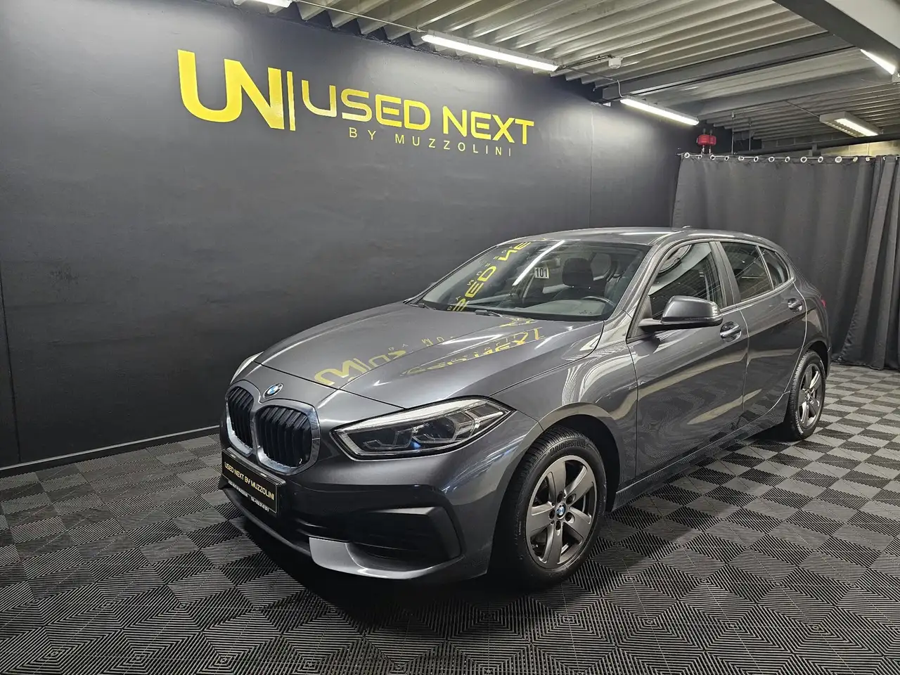BMW 118