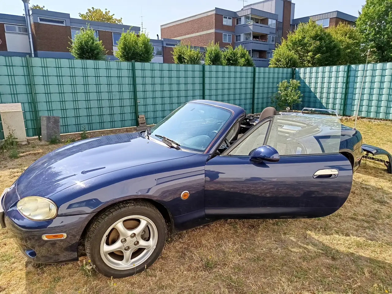 Mazda MX-5 1.9i 16V Automatik, foto 3