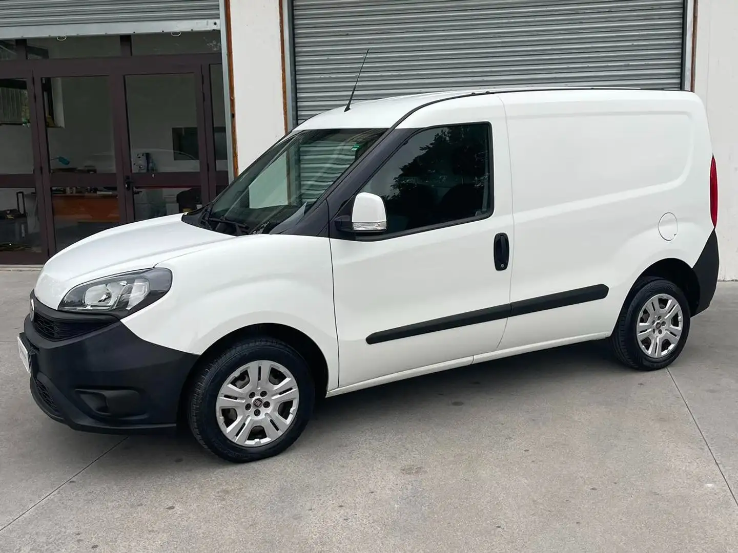 Fiat Doblo 120000 km Weiß - 2