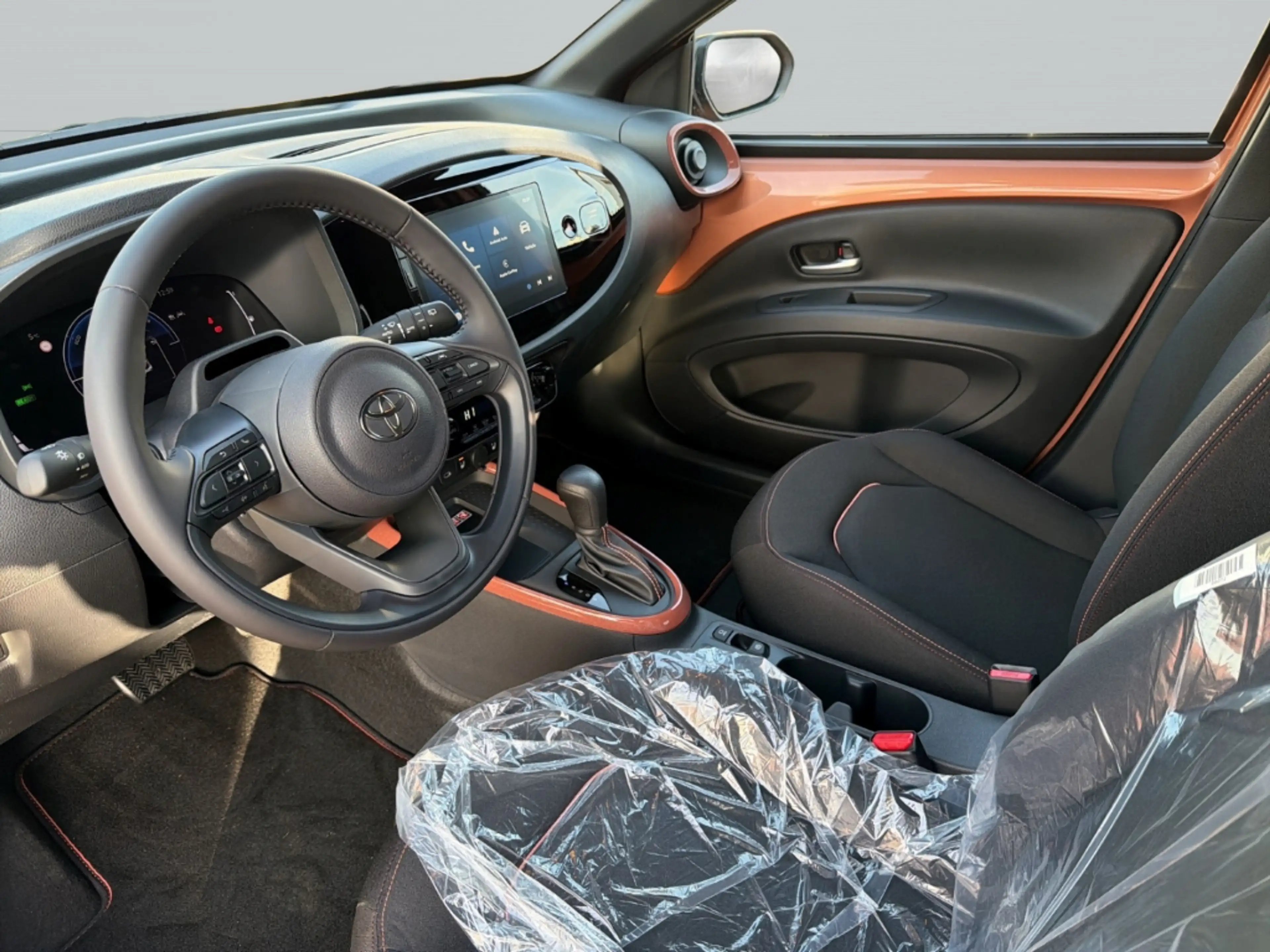 Toyota Aygo X Teamplayer 1,5l Digitales Cockpit LED Blendfreies — photo 12