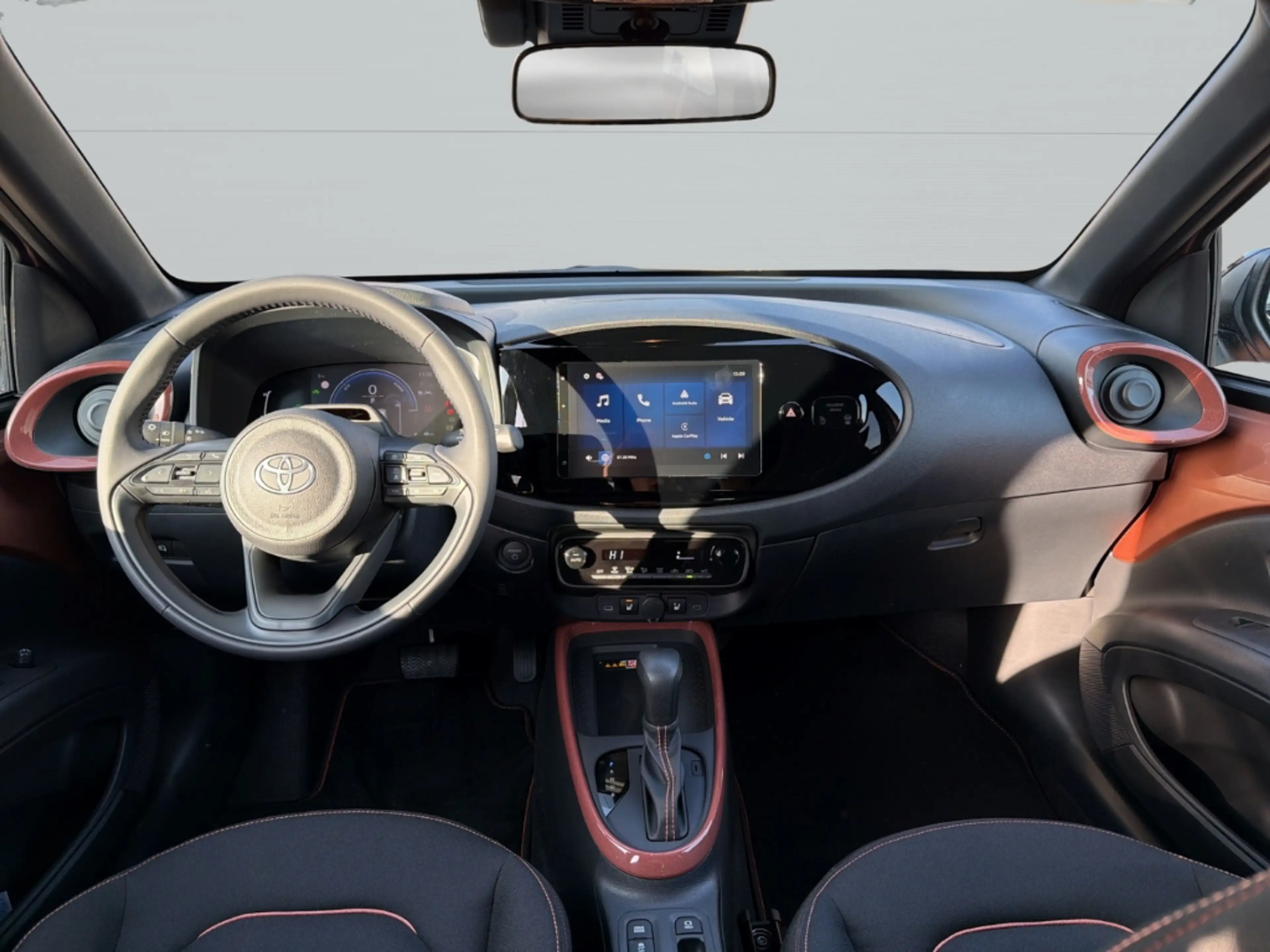 Toyota Aygo X Teamplayer 1,5l Digitales Cockpit LED Blendfreies — photo 13