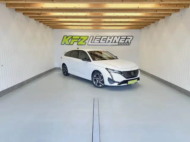 2023 Peugeot 308 in White for sale