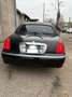 Lincoln Town Car Negro - thumbnail 2