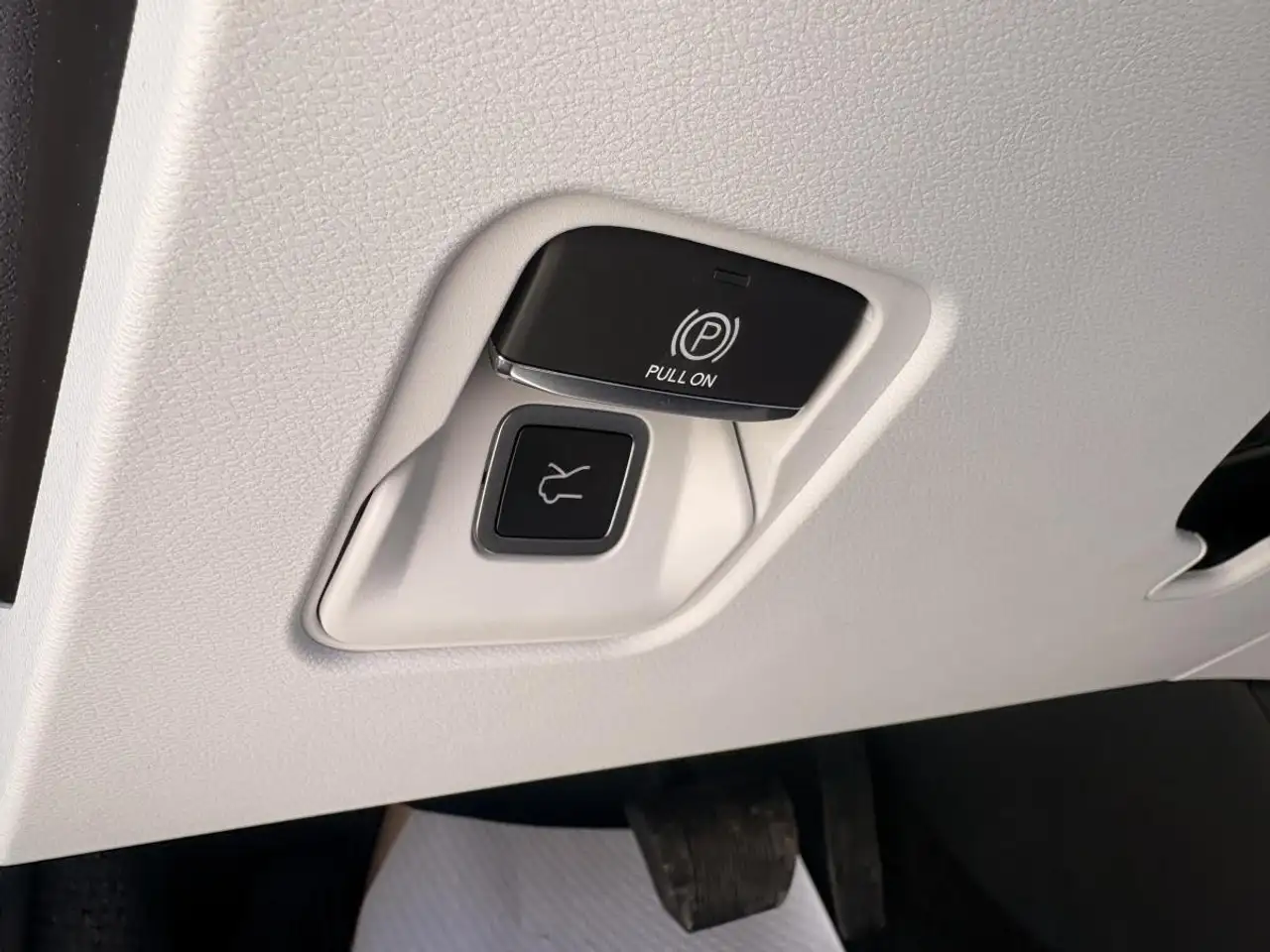 Jeep Cherokee снимка Jeep Cherokee