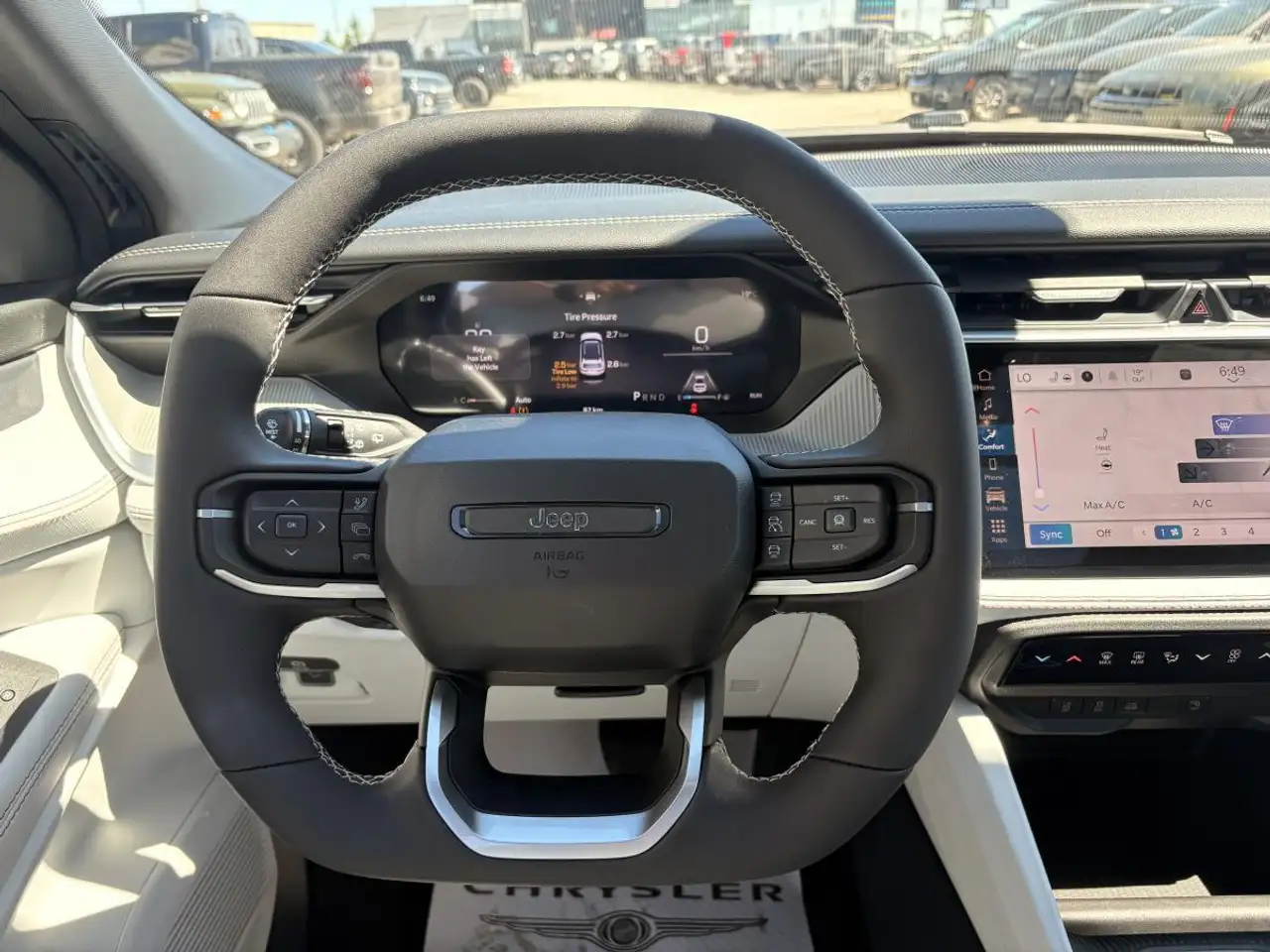 Jeep Cherokee снимка Jeep Cherokee