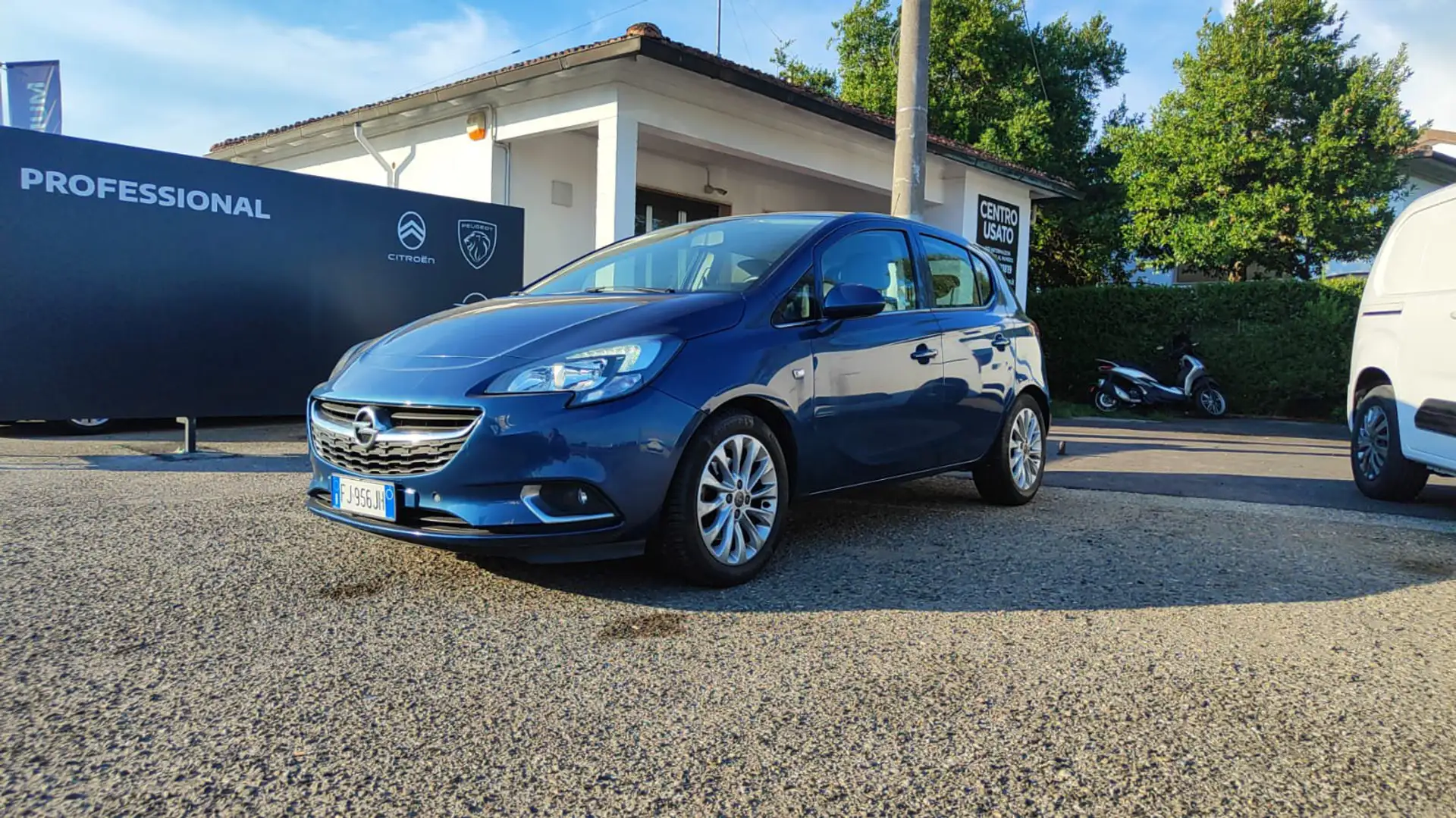 Opel Corsa Corsa 1.3 CDTI 5 porte Innovation Blau - 1