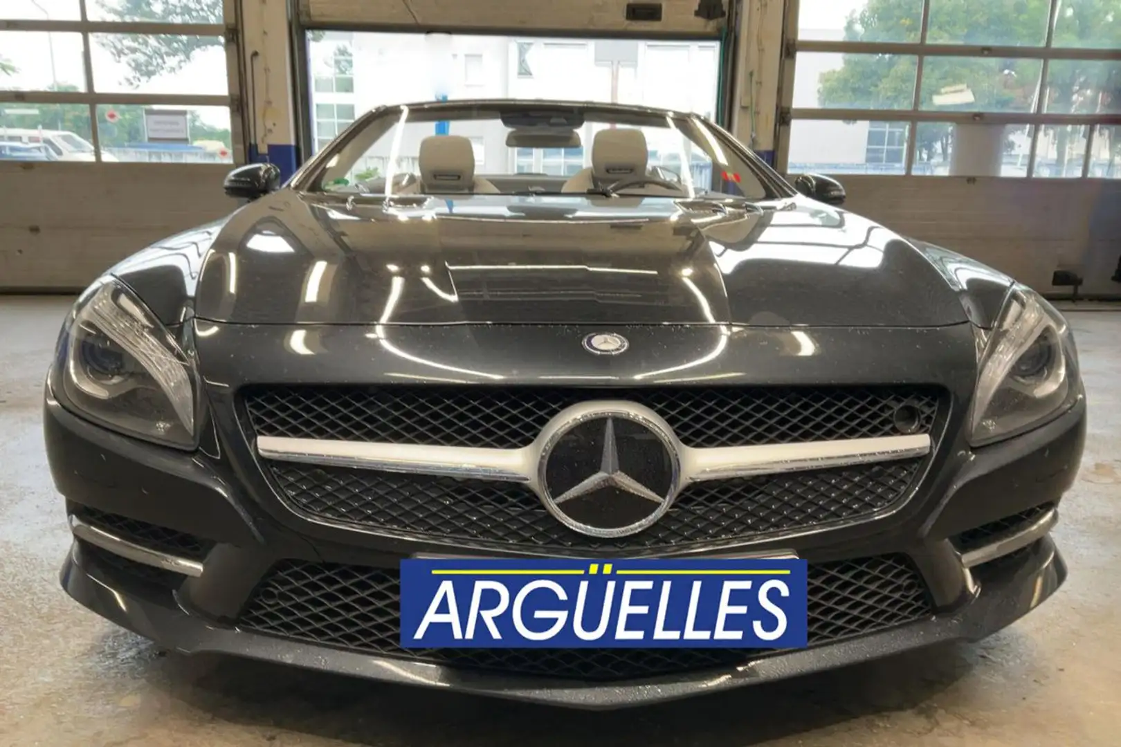 Mercedes-Benz SL 500 AMG Line 435cv Schwarz - 2