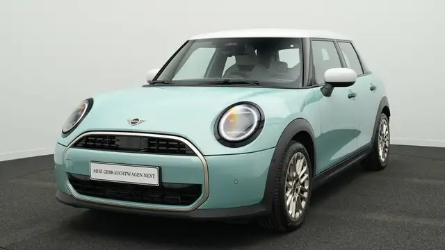 MINI Cooper C Favoured Trim