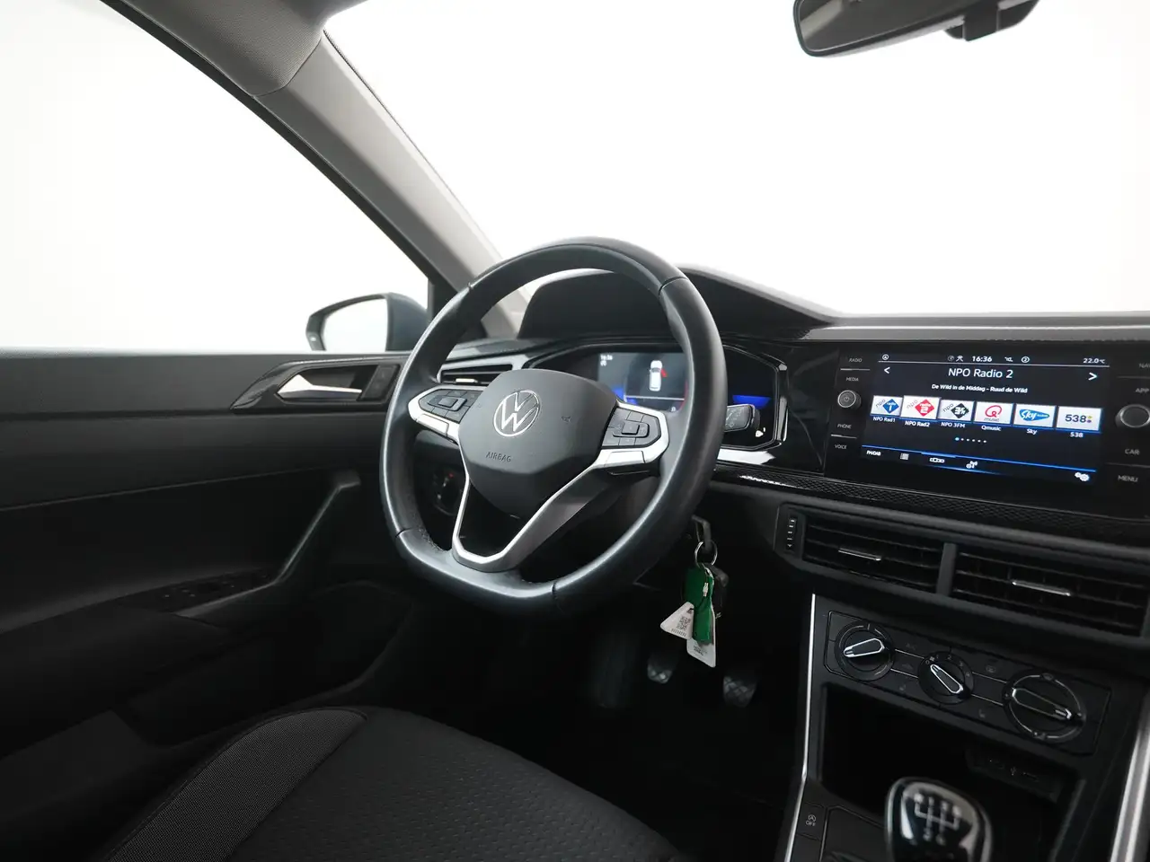 Volkswagen Polo 1.0 TSI Life Digital Cockpit Apple/Android Car, миниатюра 5