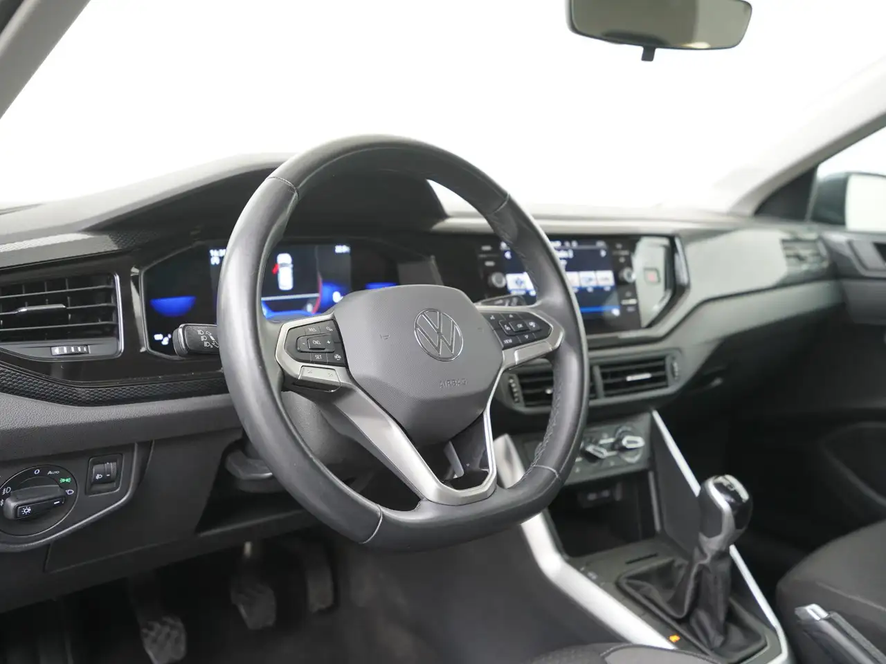 Volkswagen Polo 1.0 TSI Life Digital Cockpit Apple/Android Car, миниатюра 28