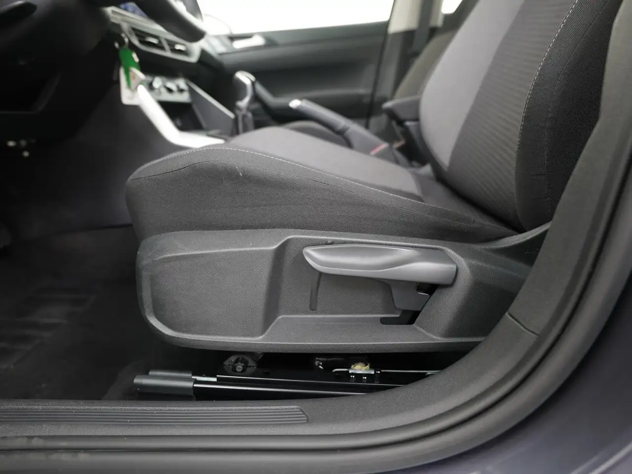 Volkswagen Polo 1.0 TSI Life Digital Cockpit Apple/Android Car, миниатюра 27