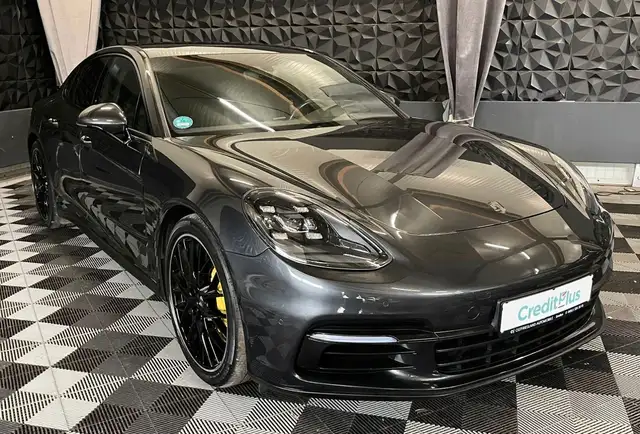 Porsche Panamera neues Modell,Kamera,Navi,Panoramadach