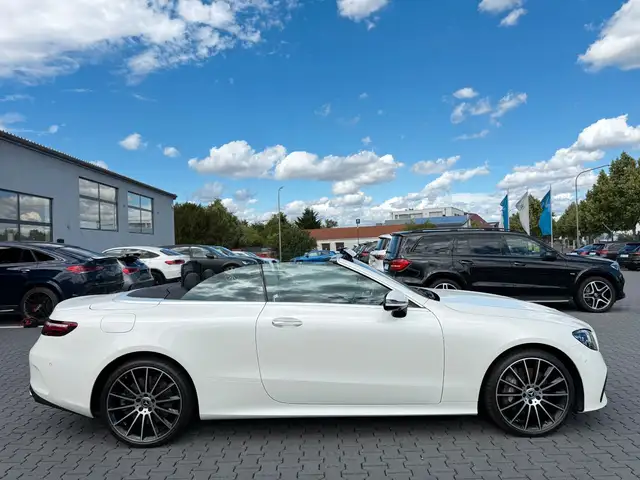 Mercedes-Benz E 450 E450*4Matic*Cabrio*AMG-PAKET*360°ACC*BURMESTER*