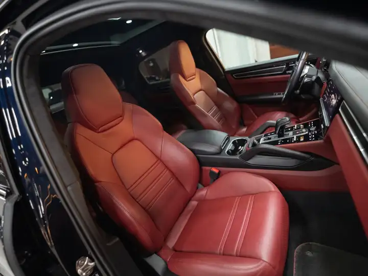 Porsche Cayenne 2022, foto 10