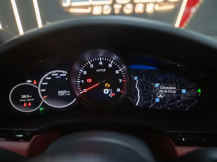 Porsche Cayenne 2022, foto 17
