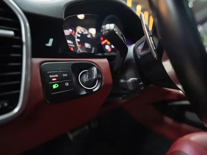 Porsche Cayenne 2022, foto 19