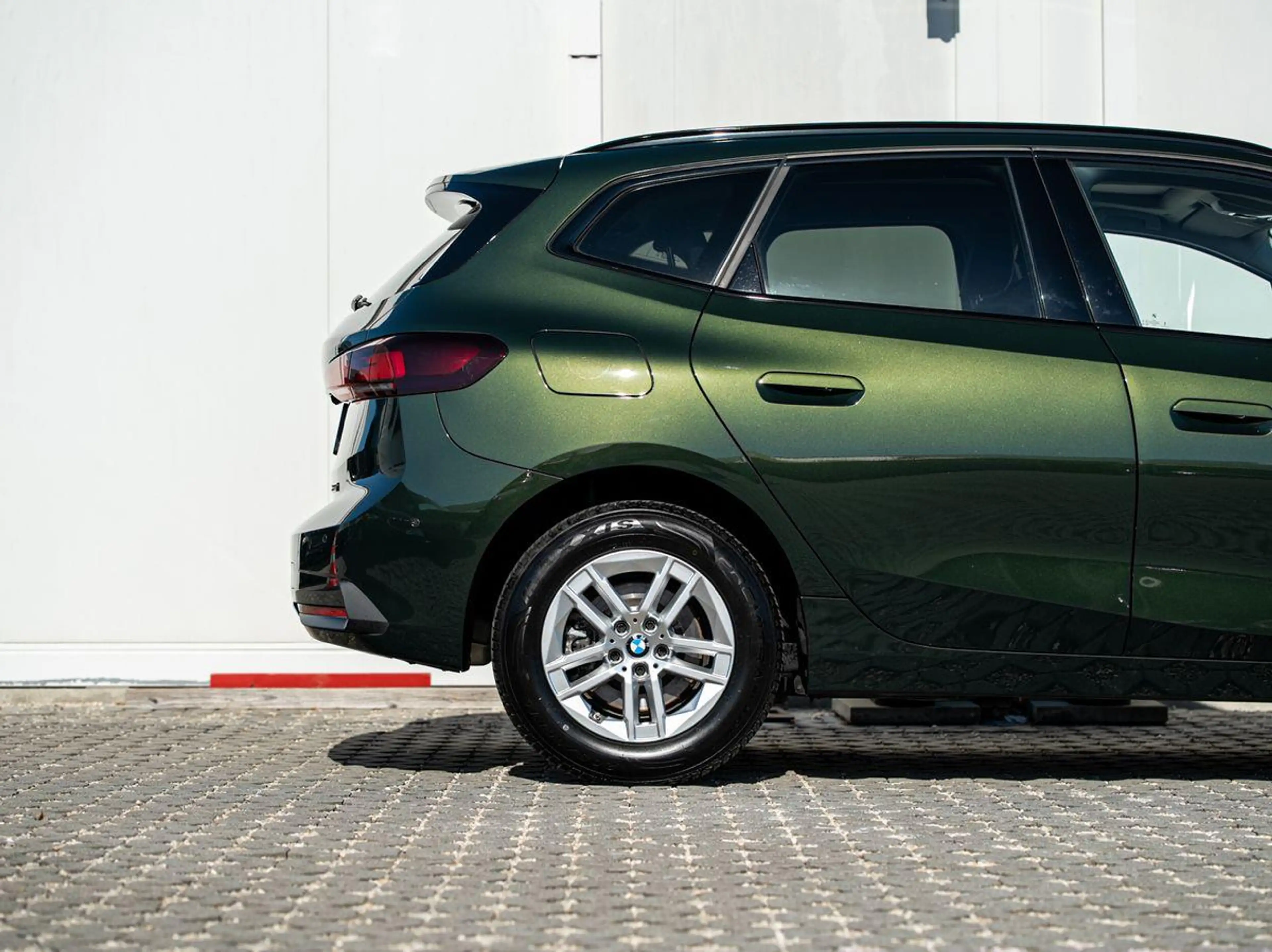 BMW 220 220i Active Tourer AHK PANO SpSitze RFK ShadowL — photo 6