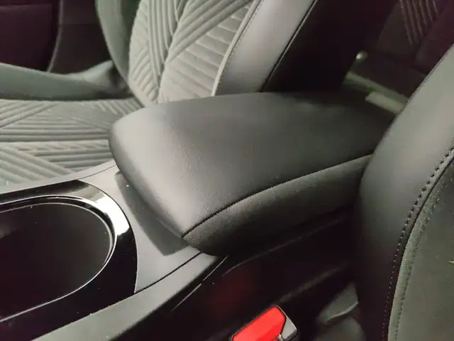 Lancia Ypsilon view 24