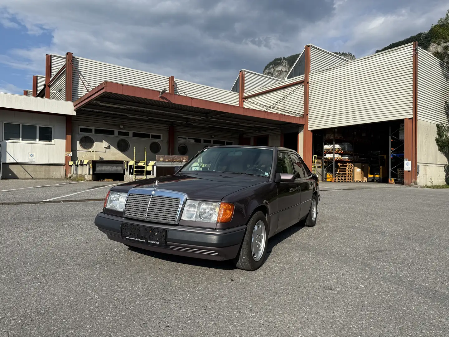 Mercedes-Benz 300 D. Ds - 2