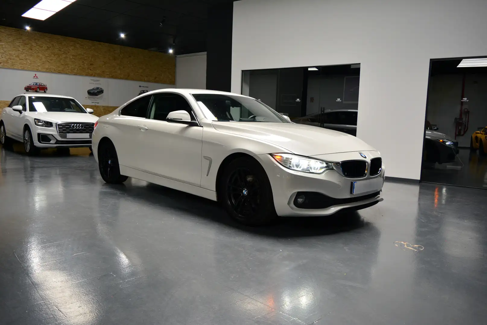 BMW 420 420dA Cabrio Bianco - 2