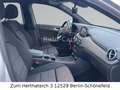 Mercedes-Benz B 180 Automatik NAVI AHK KLIMA PDC LED Ezüst - thumbnail 13