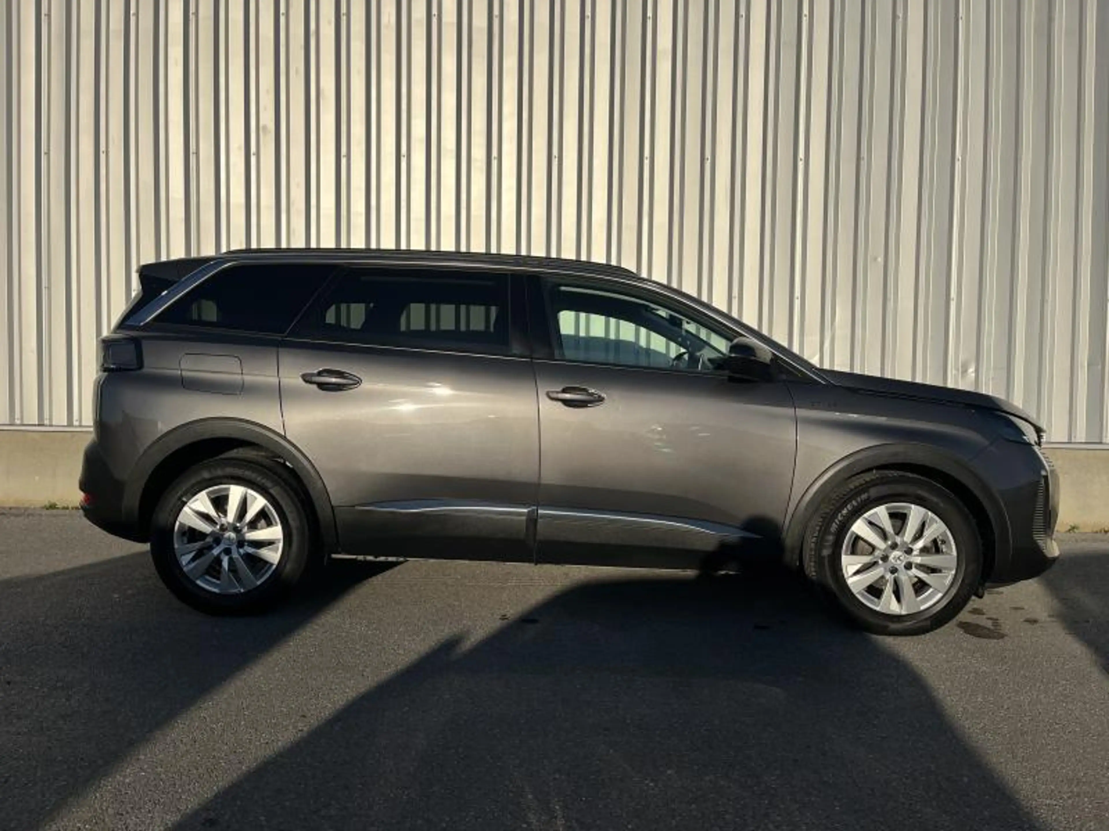 Peugeot 5008 7 PLACES, STYLE *1AN GARANTIE* — photo 4