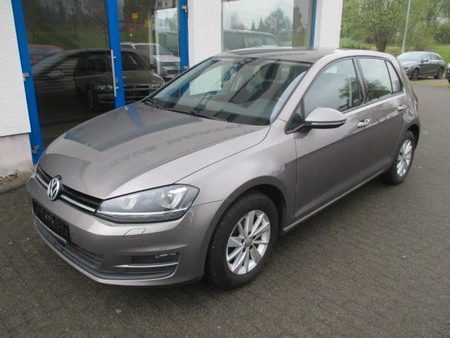 Volkswagen Golf VII 1.2 TSI Comfortline BMT Grijs - 1
