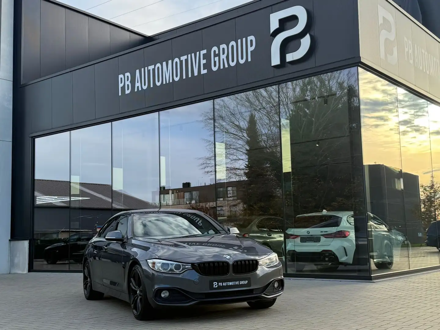 BMW 420 420d-Gran Coupe-sport Grau - 1