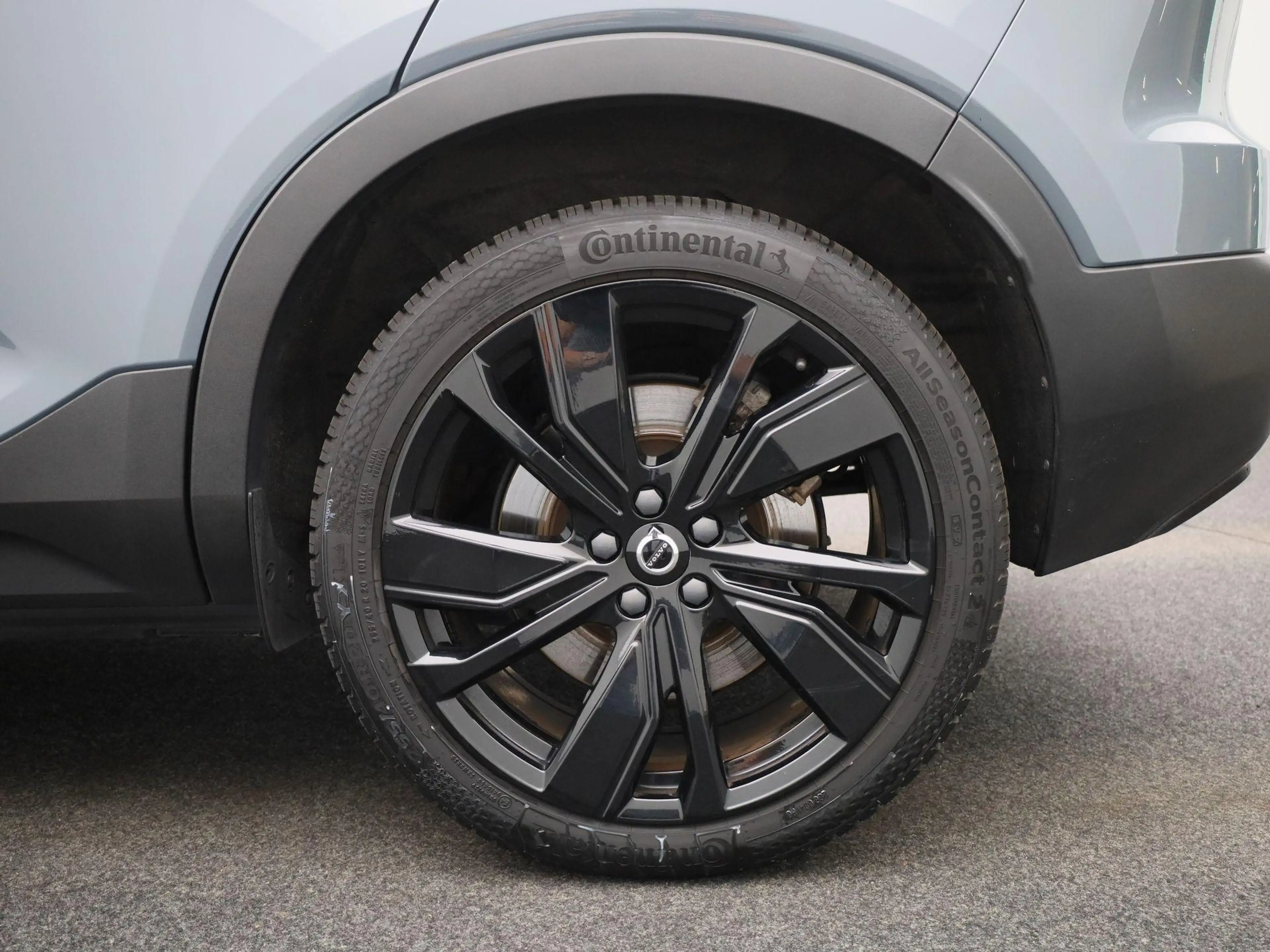 Volvo XC40 Recharge P8 AWD R-Design | Wordt Verwacht | Apple — photo 14