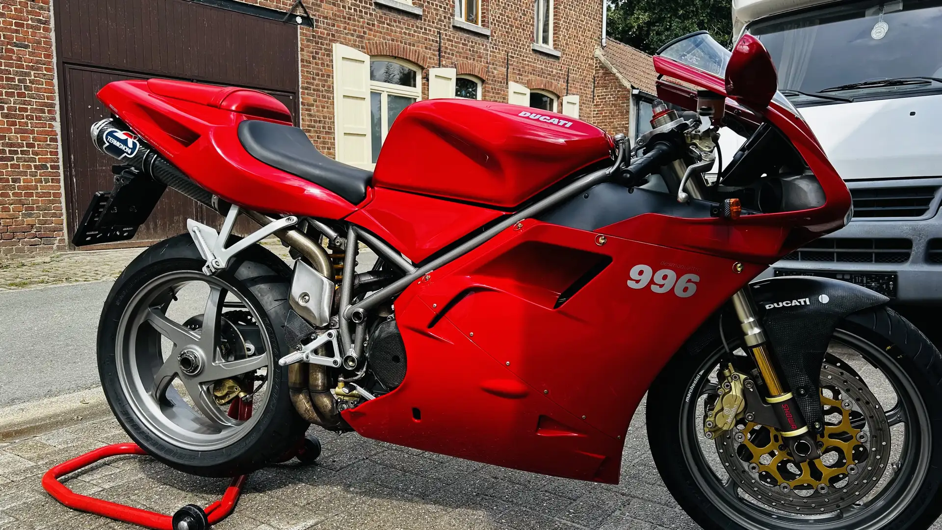 Ducati 996 Red - 1