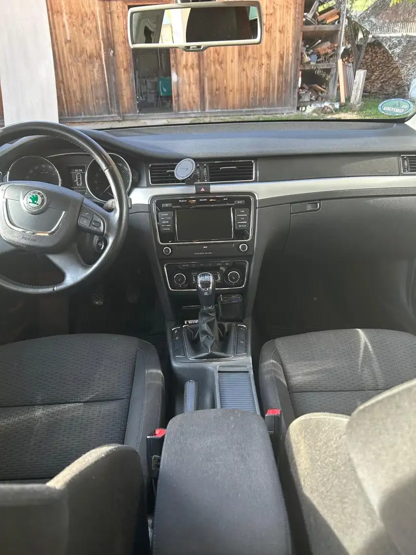 Skoda Superb Combi Elegance 2,0 TDI CR DPF - 1