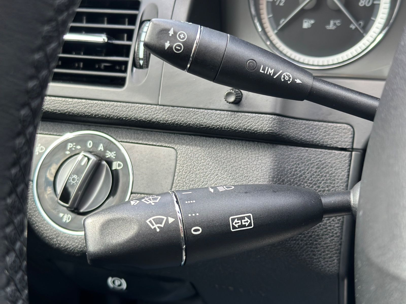 Mercedes-Benz C 250 CGI BlueEfficiency/Navi/SHZ/Klimaauto./ — photo 23