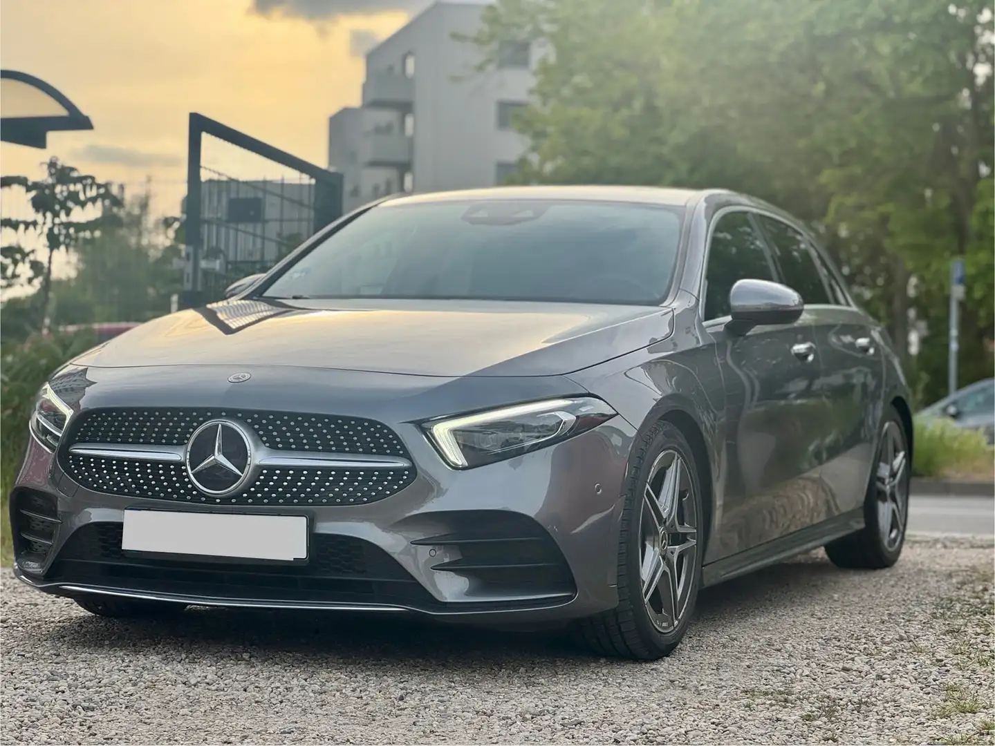 Mercedes-Benz A 180 A 180 Pano/Kamera/Memory Gris - 1