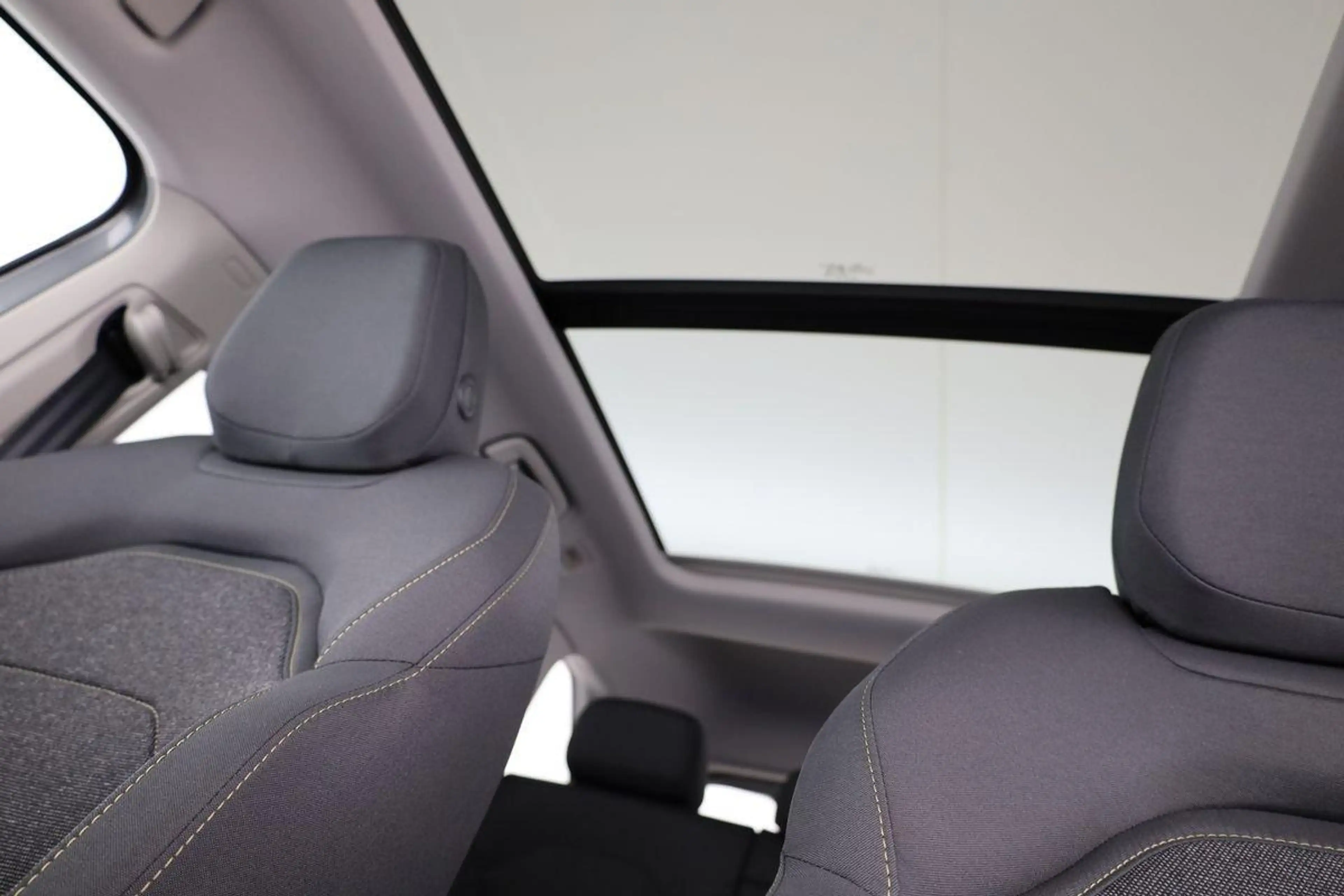 Skoda Kodiaq 1.5 TSI iV 150 kW Selection Selection, AHK, Pan... — photo 11