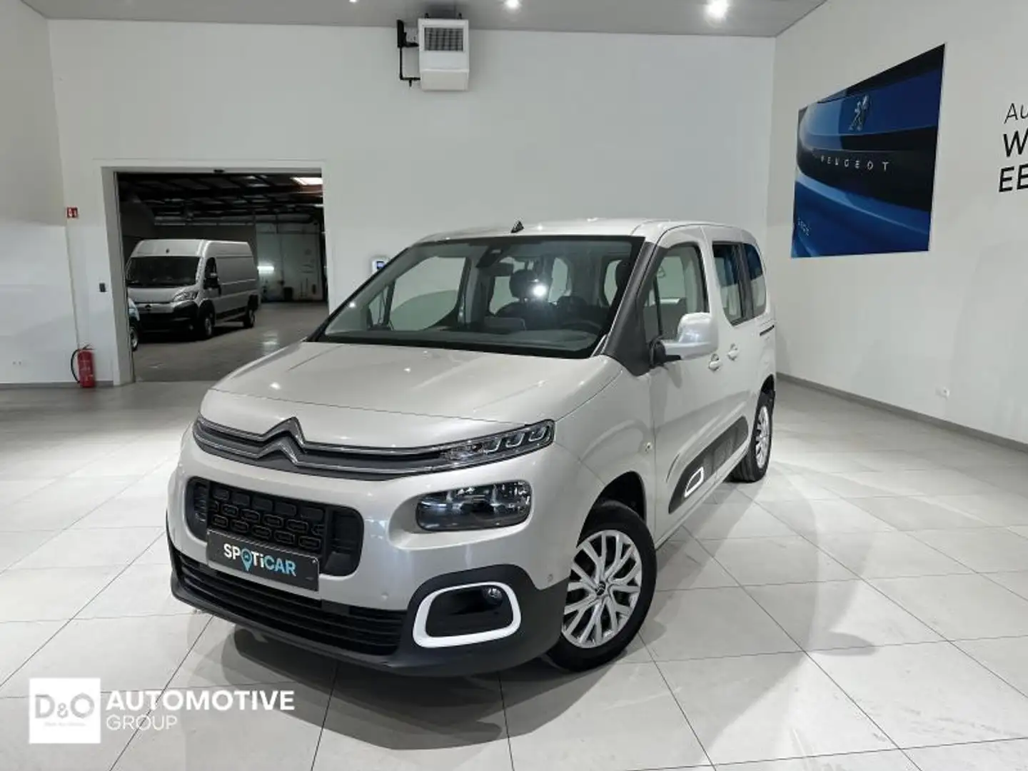Citroen Berlingo feel automatic Gris - 1