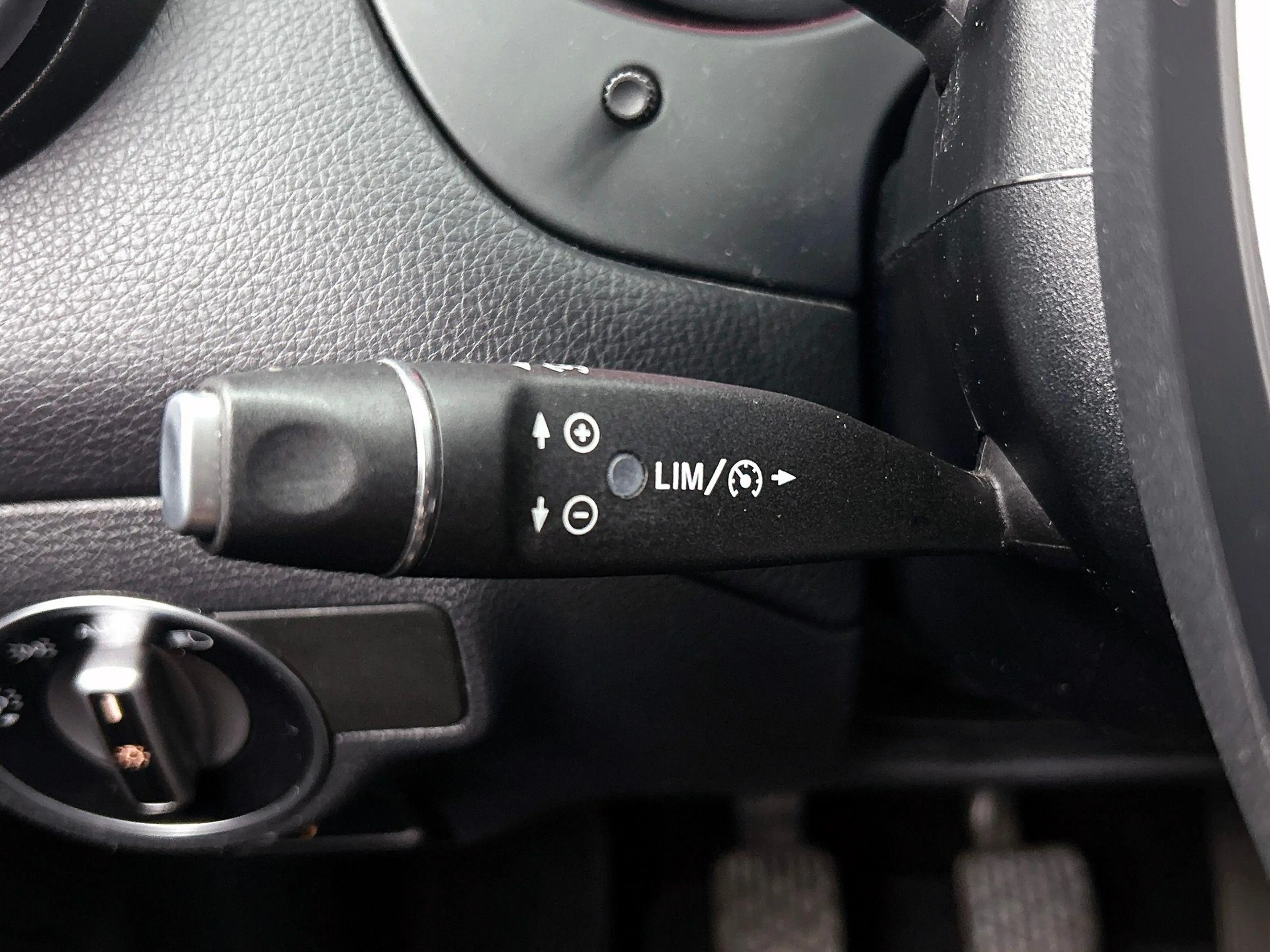Mercedes-Benz CLA 180 D Shooting Brake Urban Line | Verwarmde Zetels | S — photo 13