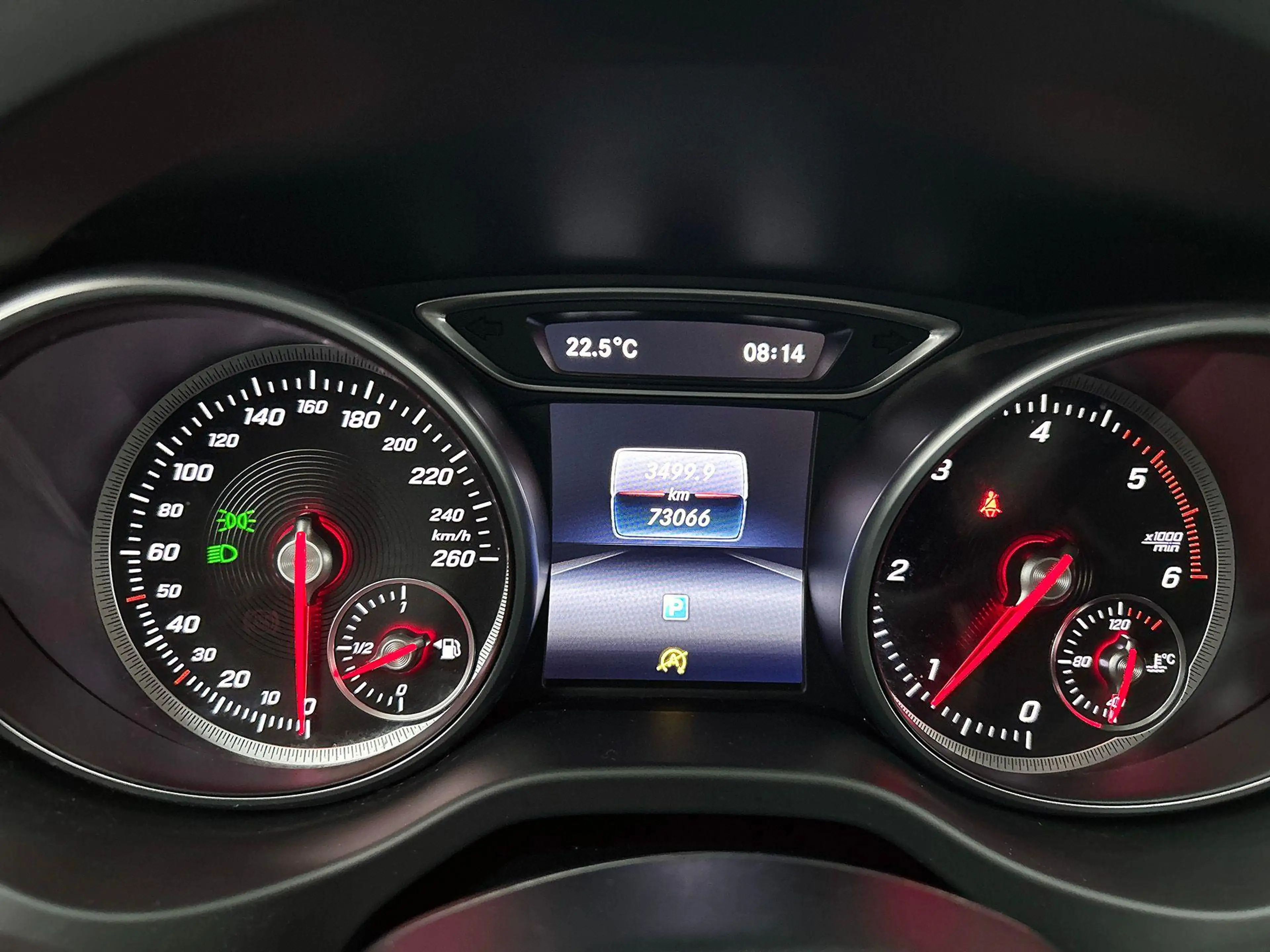 Mercedes-Benz CLA 180 D Shooting Brake Urban Line | Verwarmde Zetels | S — photo 11