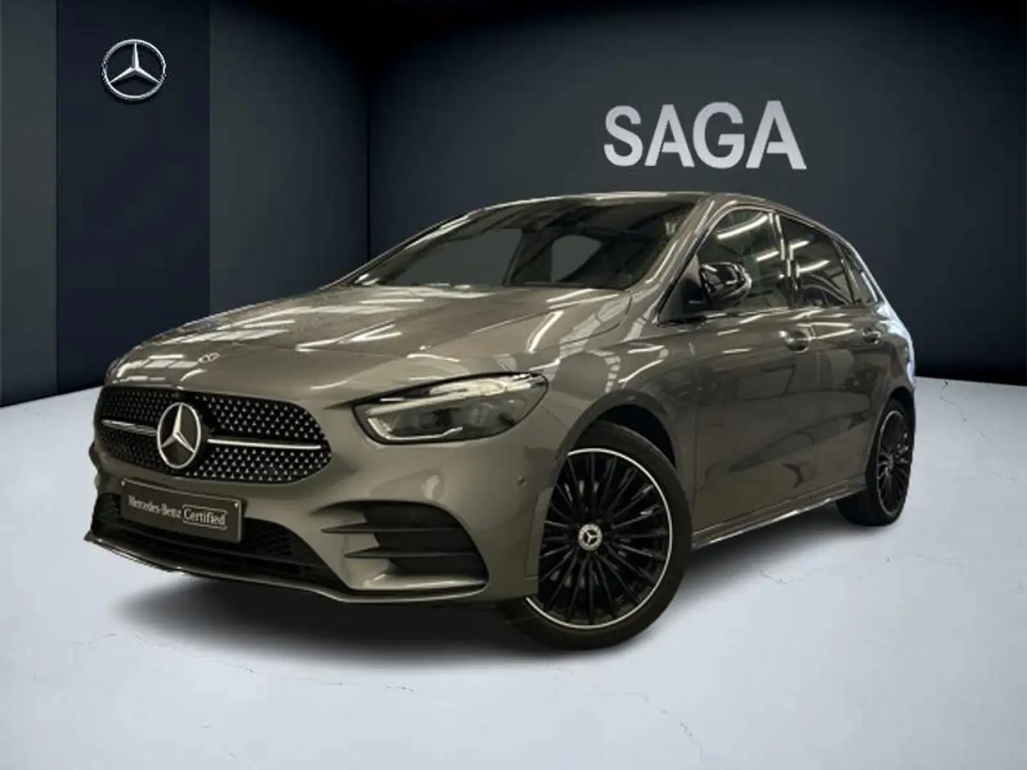 Mercedes-Benz B 250 e AMG Pack Night Facelift Pano Grijs - 1