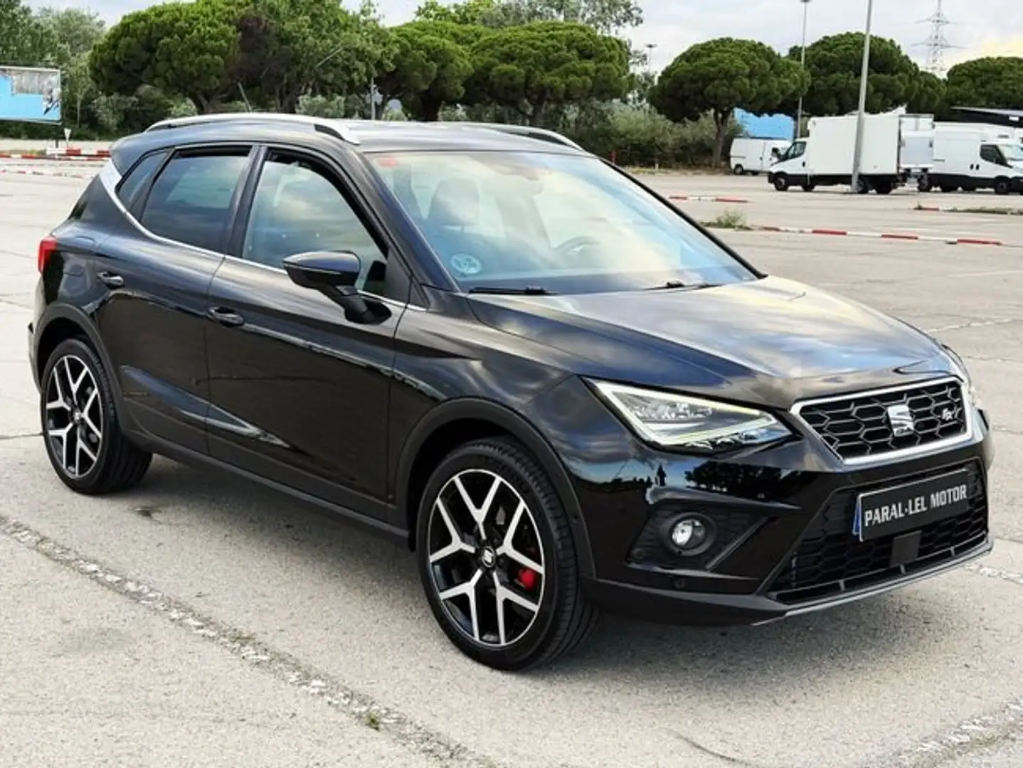 SEAT Arona 1.0 TSI 81 kW Negro - 1