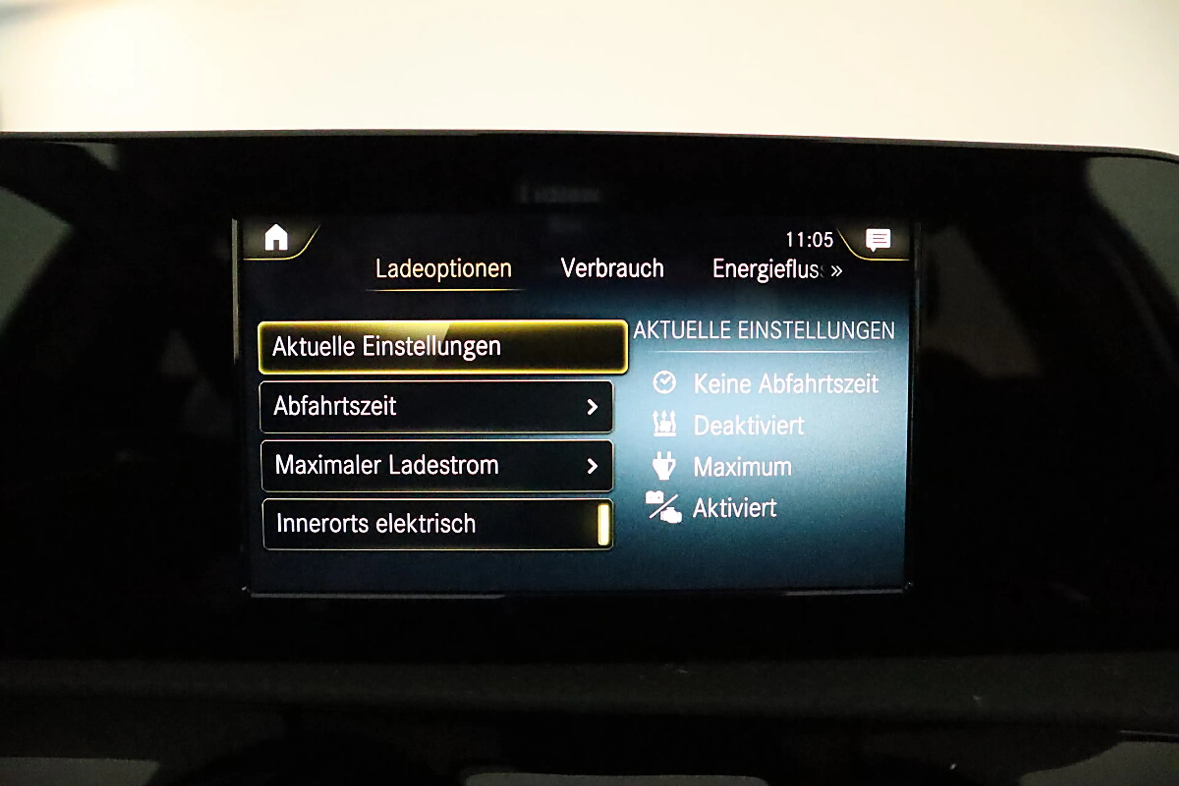 Mercedes-Benz A 250 e Limo AMG*ASSIST*AMBIENTE*LASER*NAVI*TOP! — photo 41