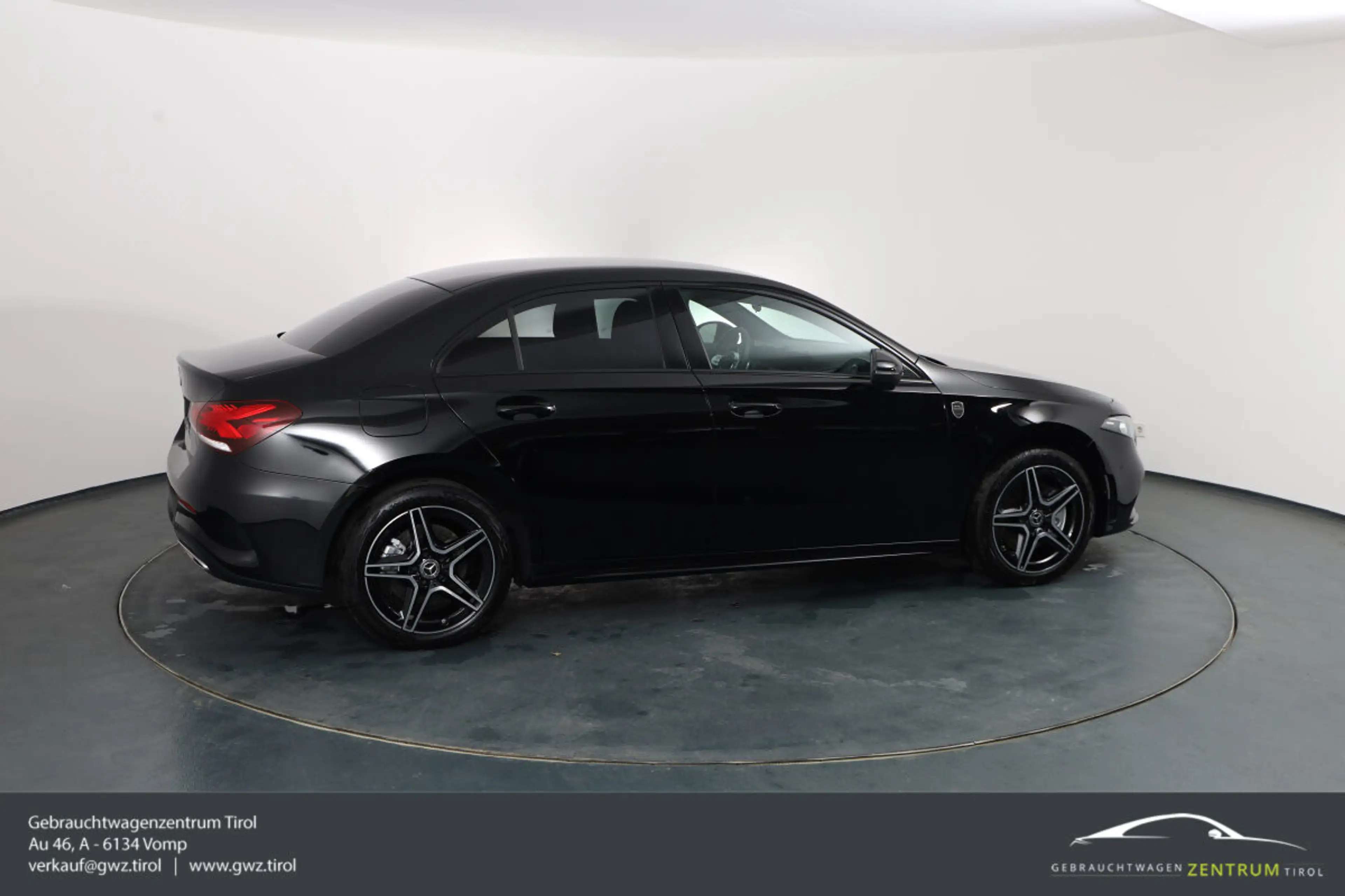 Mercedes-Benz A 250 e Limo AMG*ASSIST*AMBIENTE*LASER*NAVI*TOP! — photo 6