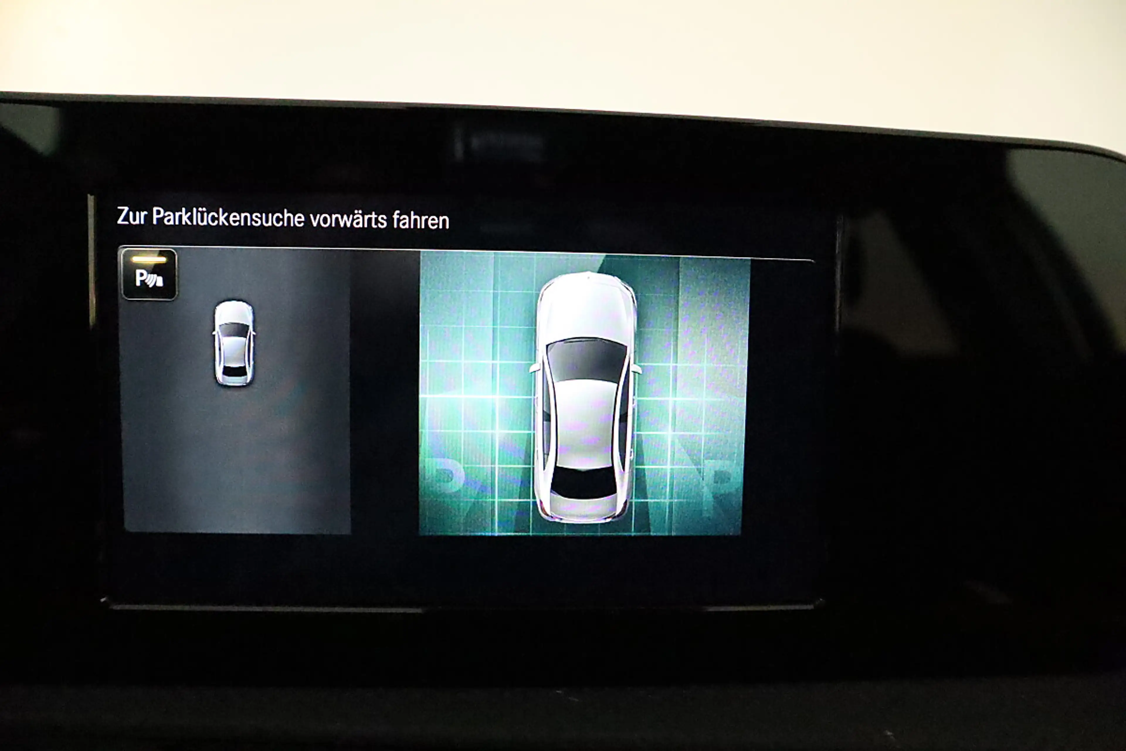 Mercedes-Benz A 250 e Limo AMG*ASSIST*AMBIENTE*LASER*NAVI*TOP! — photo 45
