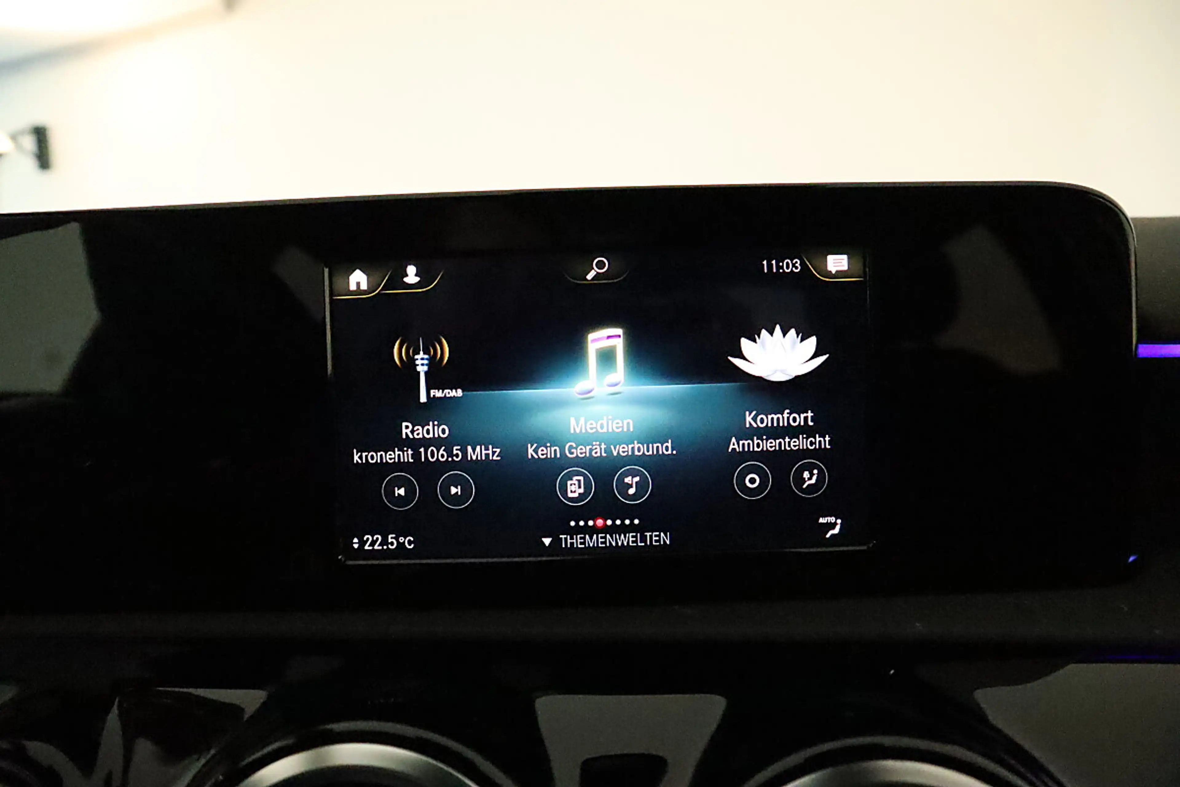 Mercedes-Benz A 250 e Limo AMG*ASSIST*AMBIENTE*LASER*NAVI*TOP! — photo 36