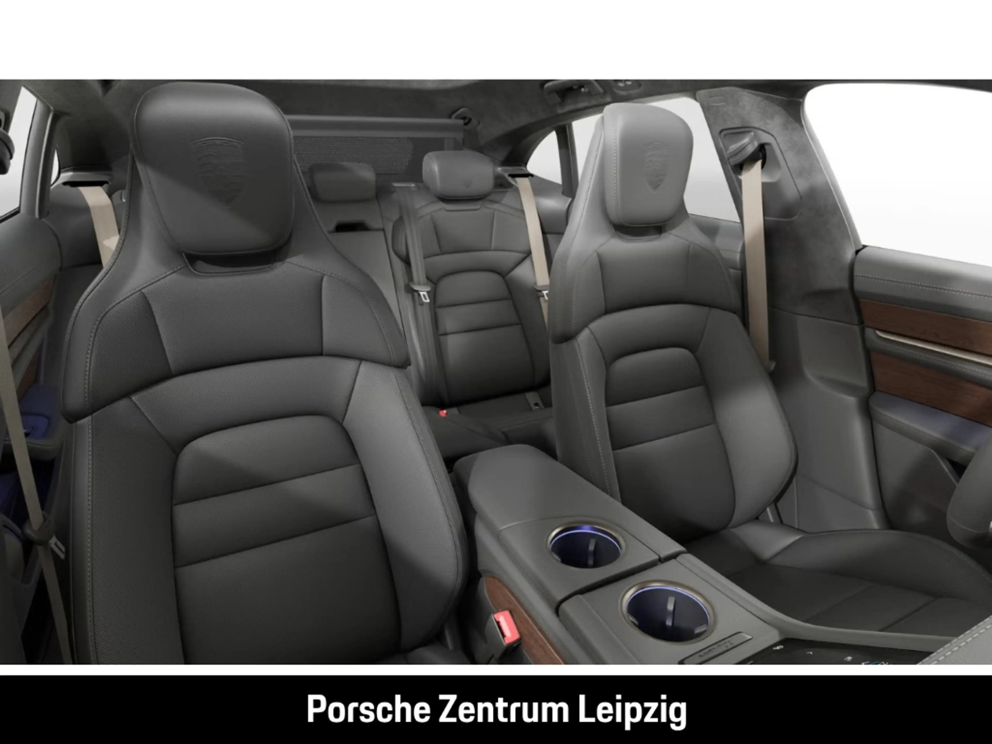 Porsche Taycan Turbo Cross Turismo — photo 12