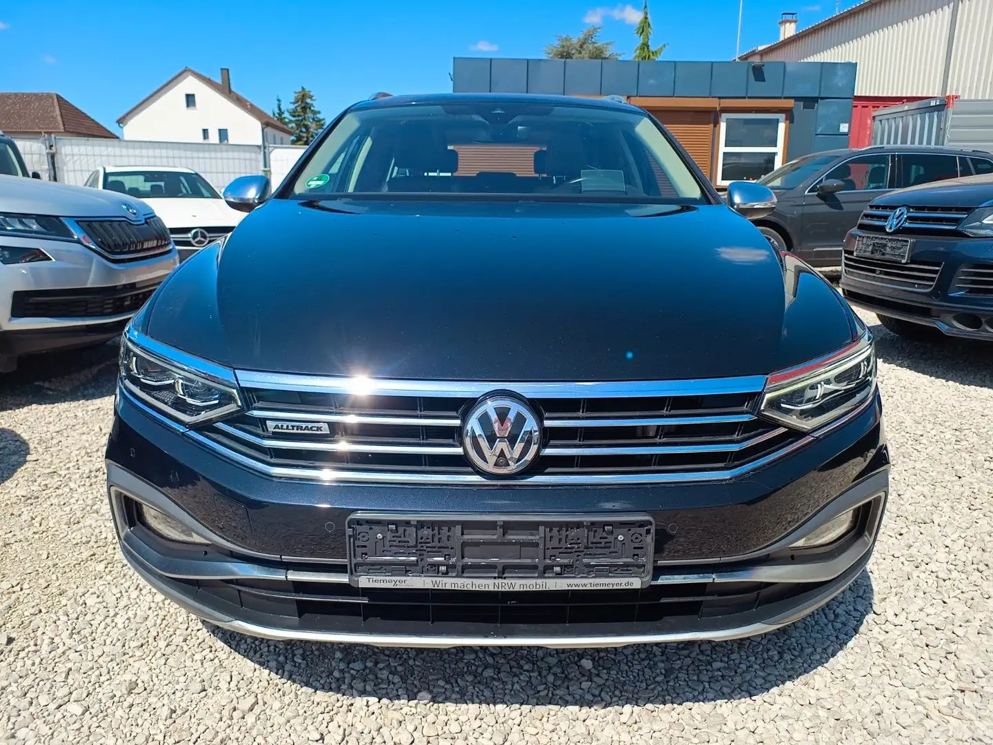 Volkswagen Passat Alltrack Navi, Panorama, AHK, HUD, LED Schwarz - 2