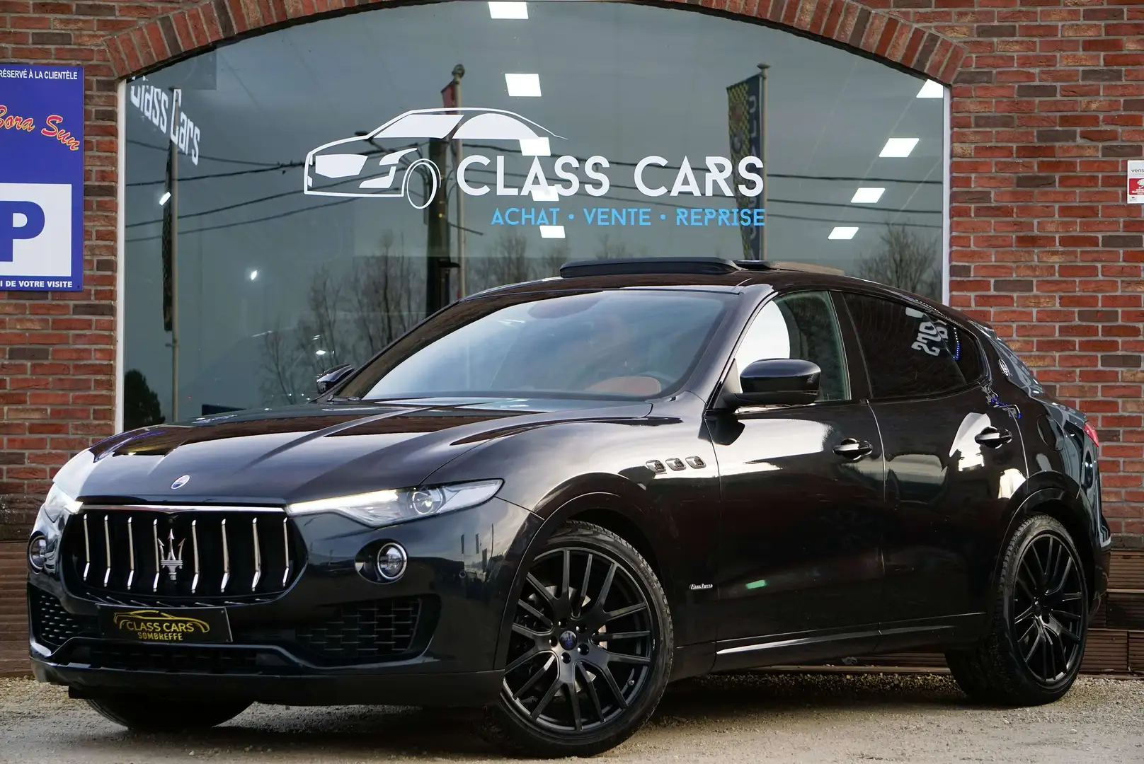 Maserati Levante 3.0 V6 TURBO PANO SOFT CLOSE CAM360 HARMAN BIXENON Noir - 1