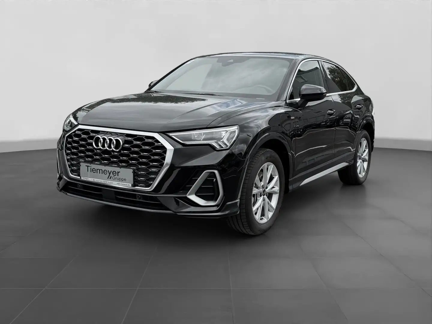 Audi Q3 45 TFSI e S LINE NAVI+ LED KAMERA G Negro - 2