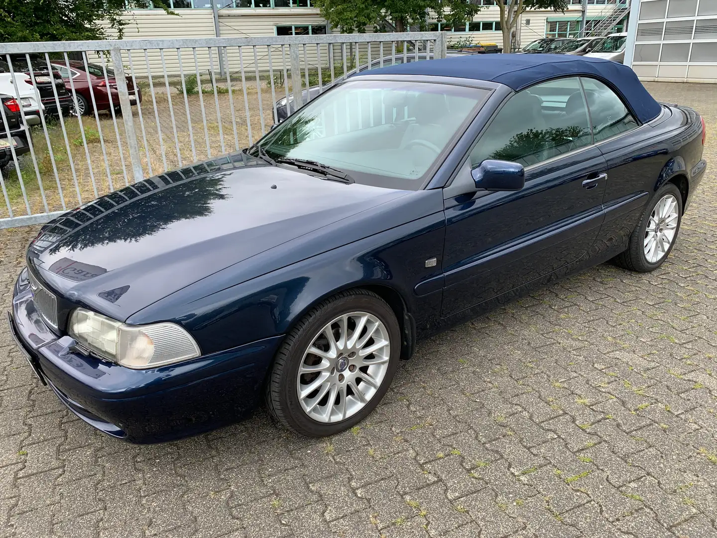 Volvo C70 2.0 T Leder-Alu - Klima - Automatik -2 Hand Blau - 1