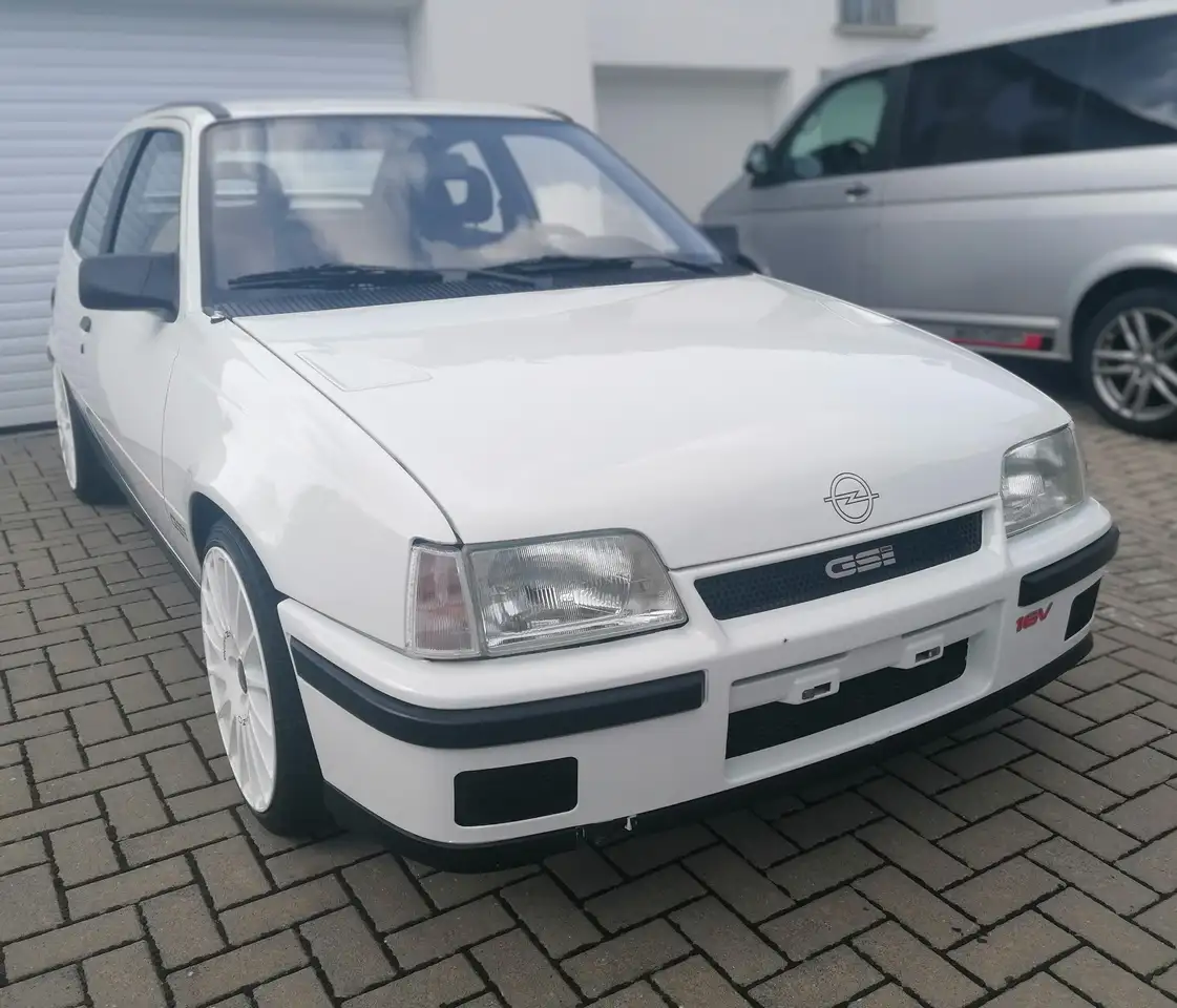 Opel Kadett E 16V GSi C20XE, foto 2
