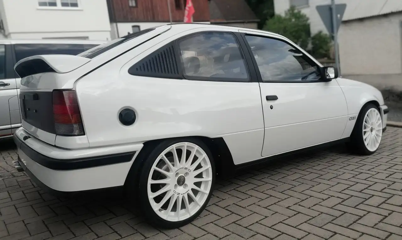 Opel Kadett E 16V GSi C20XE, foto 4